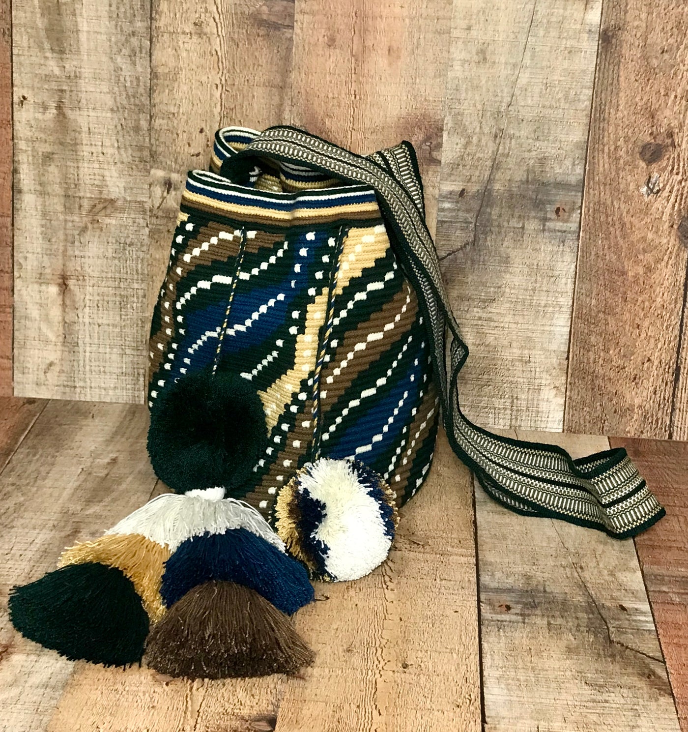 Shoulder Bag ~ MONTERIA